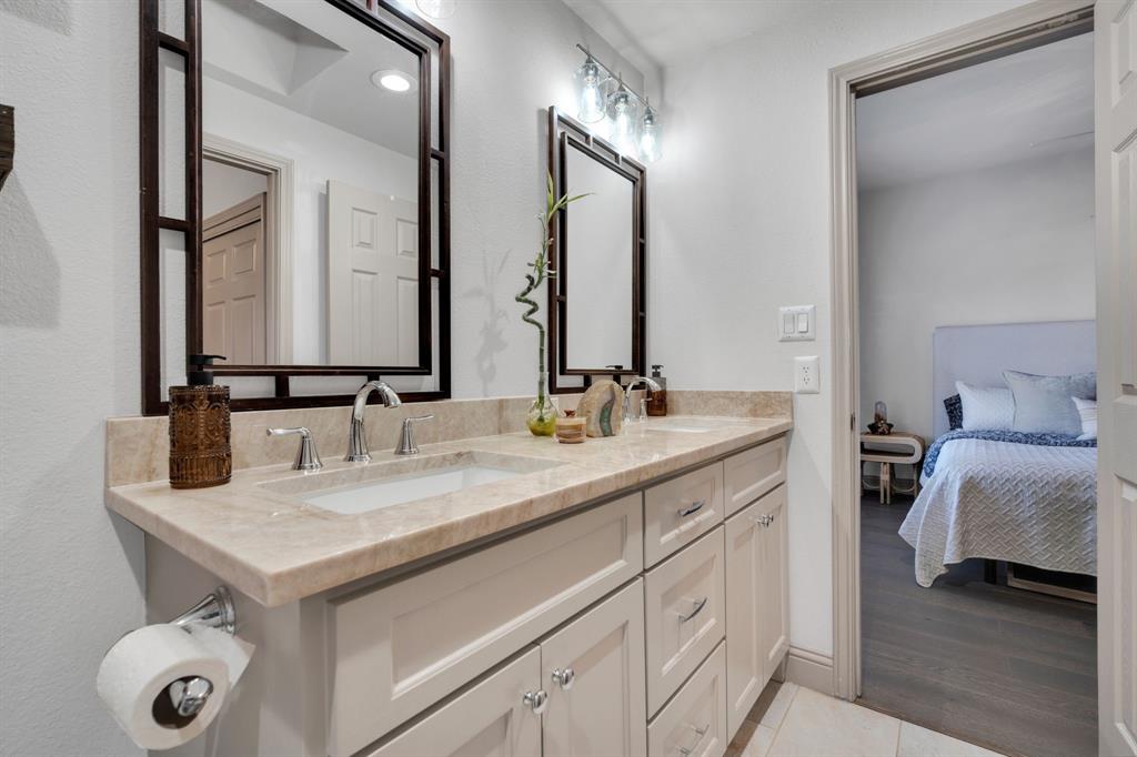 Oaks Of Preston Ridge Condo - Residential