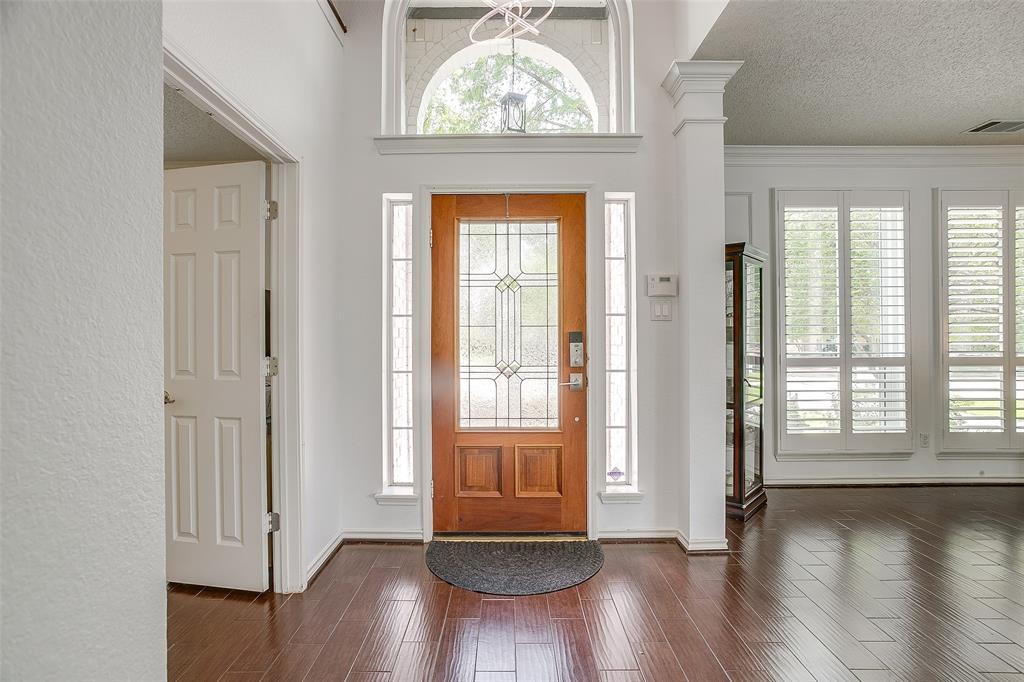 2800 Rosecliff Terrace