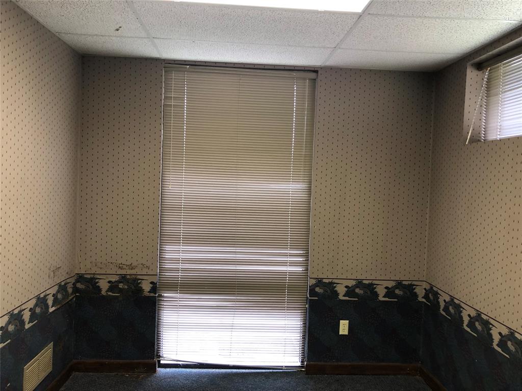 240 10th Street SE 2