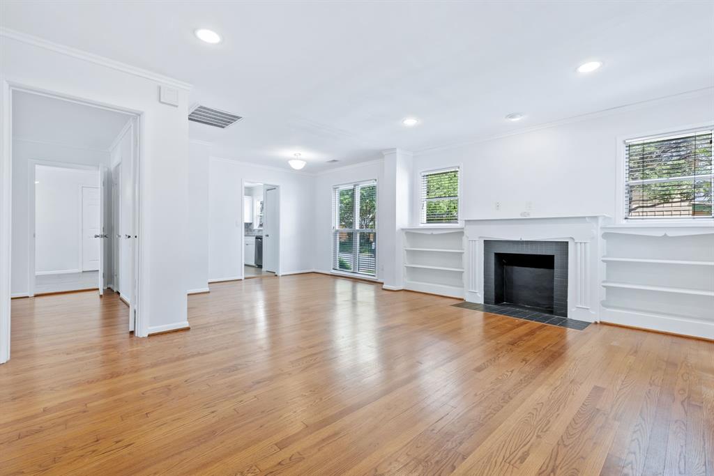4347 Somerville Avenue