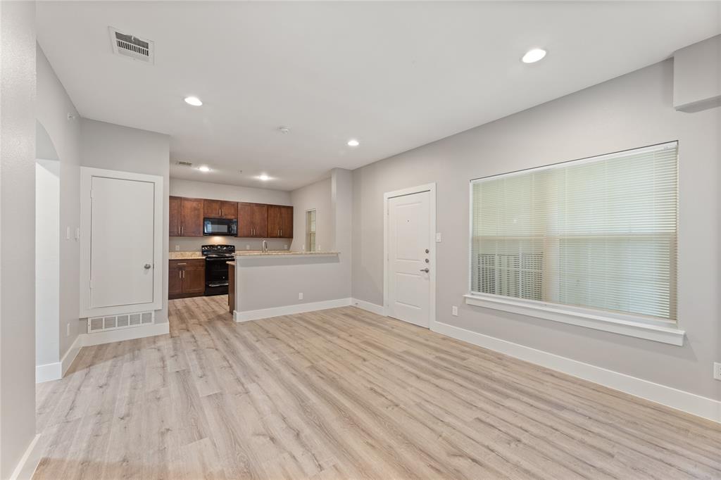 Post Oak Village Add - Residential Lease