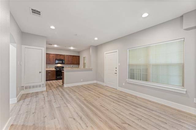 Post Oak Village Add - Residential Lease