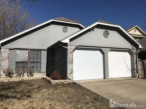 Photo of 205 Arabian Lane, Keller, TX 76248 (MLS # 21169938)