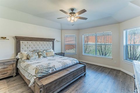 Tiny photo for 1424 Vine Street, Weatherford, TX 76086 (MLS # 21193939)