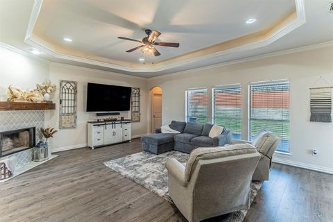 Tiny photo for 1424 Vine Street, Weatherford, TX 76086 (MLS # 21193939)