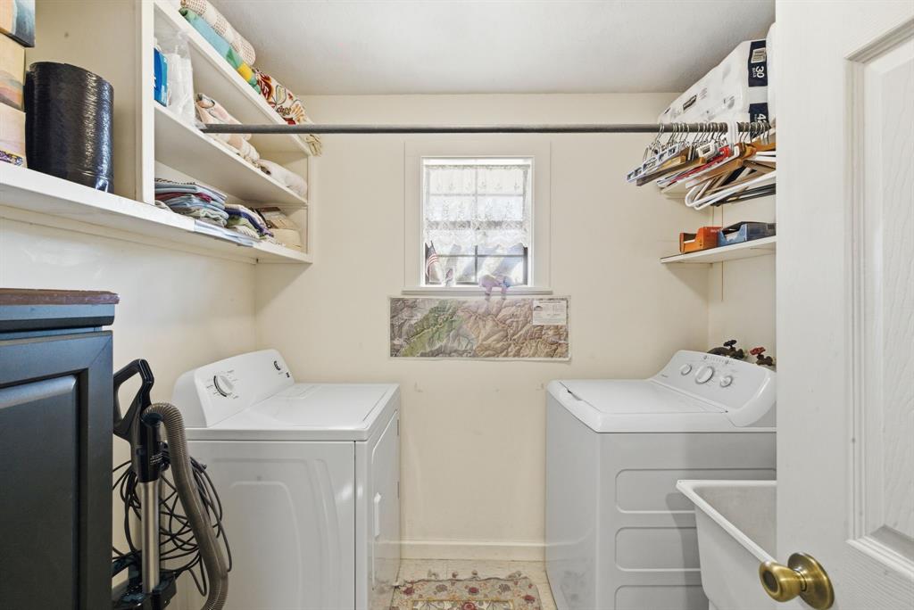 HILL COUNTRY SEC 1 - Residential