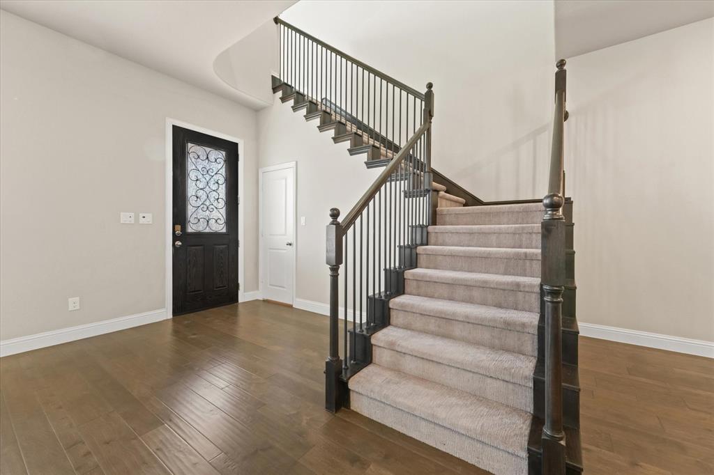 7401 Sunset Boulevard