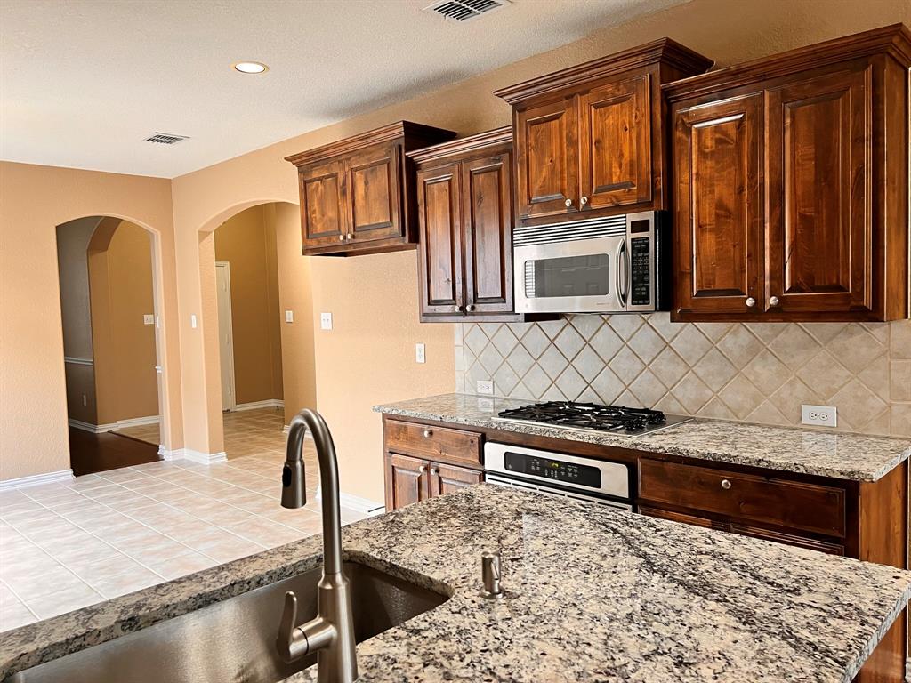 Sunset Pointe Ph Fifteen - Residential Lease