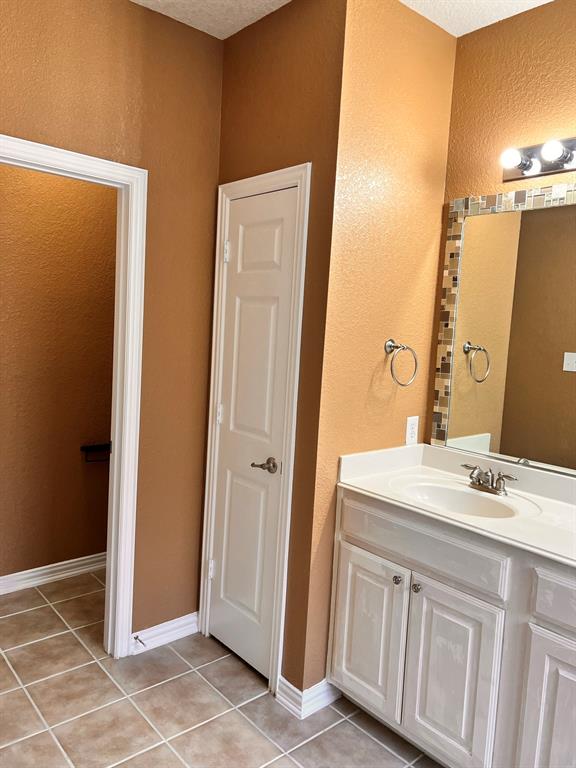 Sunset Pointe Ph Fifteen - Residential Lease