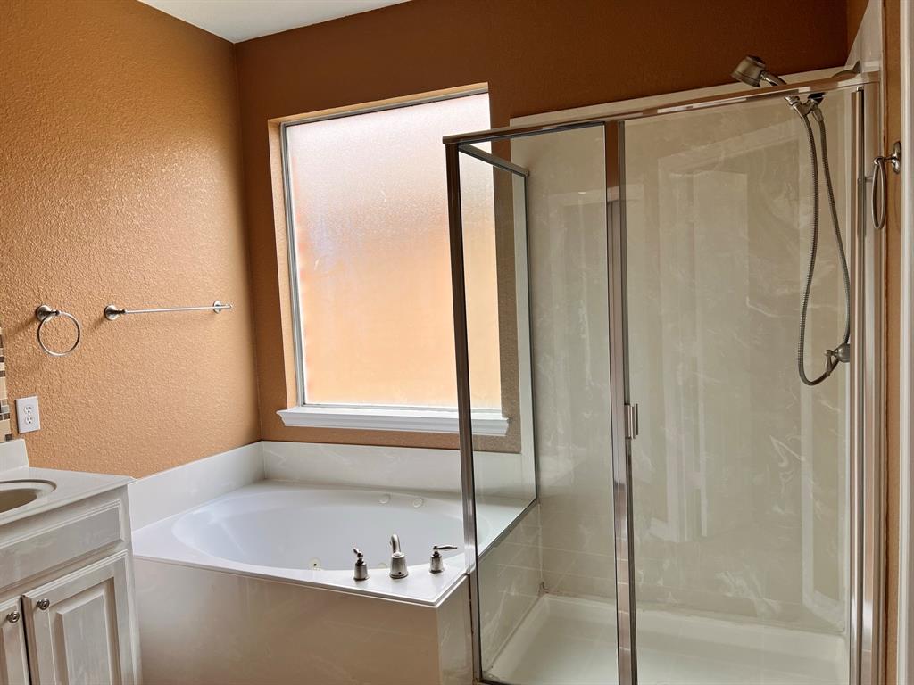 Sunset Pointe Ph Fifteen - Residential Lease