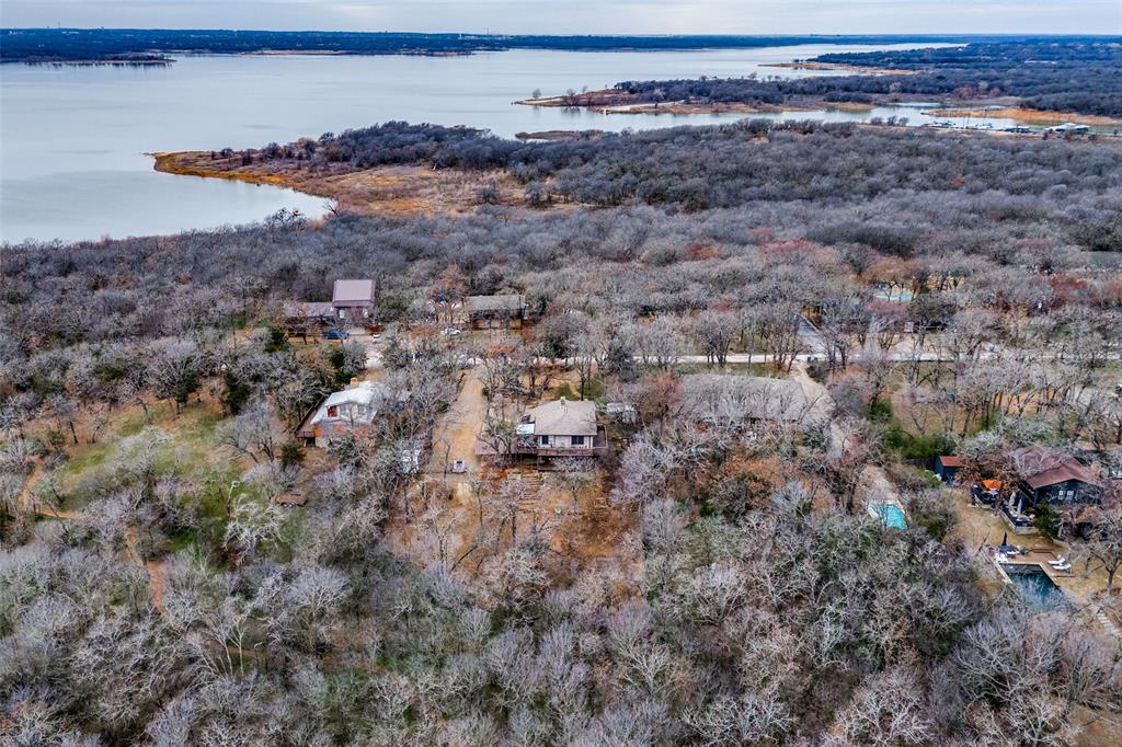 504 Shorecrest Drive