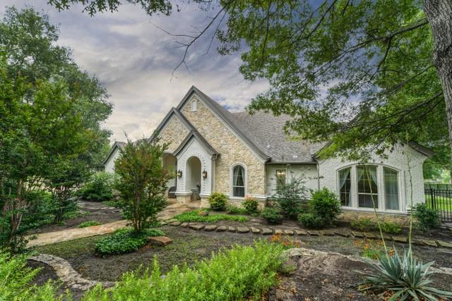 124 Oakvista Drive