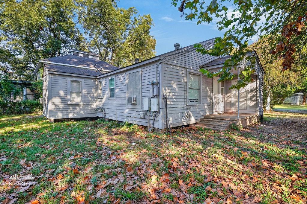 111 E Fairview Street