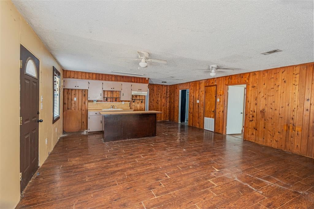 116 Wildwood Crossover Street
