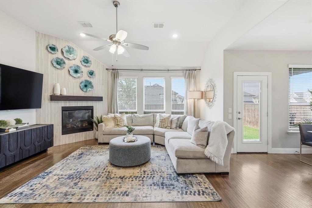 700 Sahallee Drive