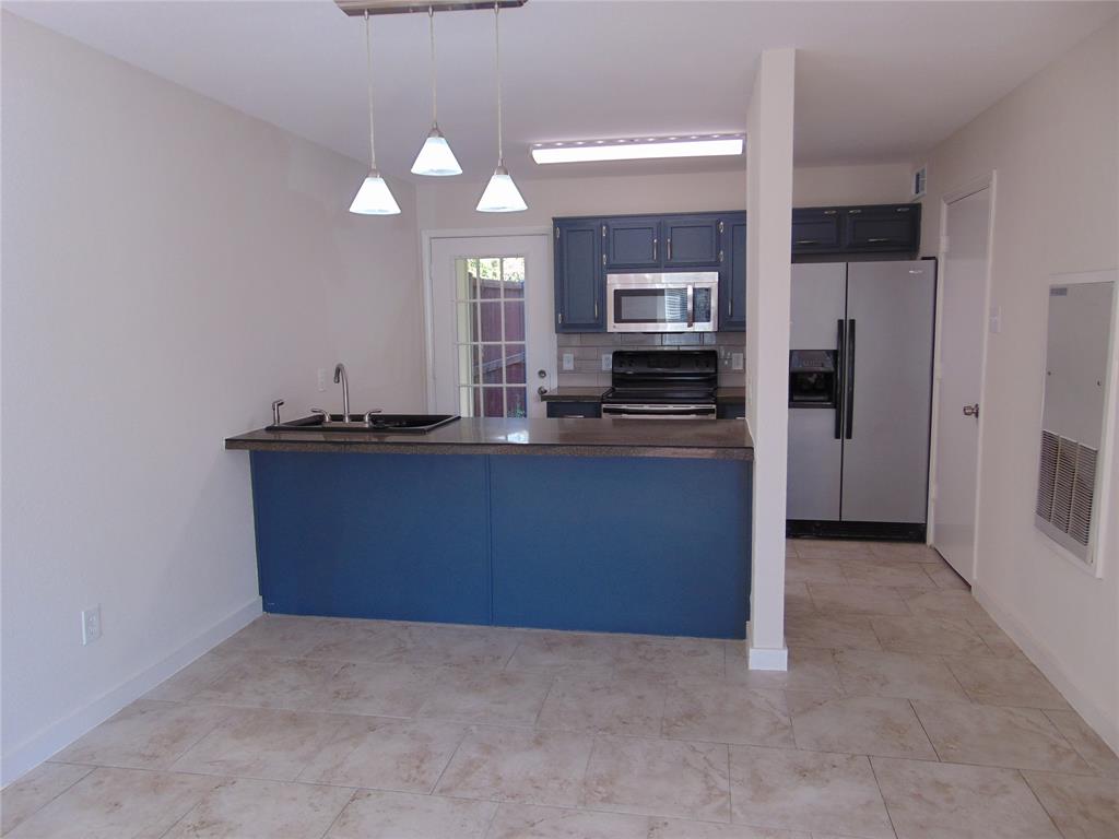 Graystone Twnhms - Residential