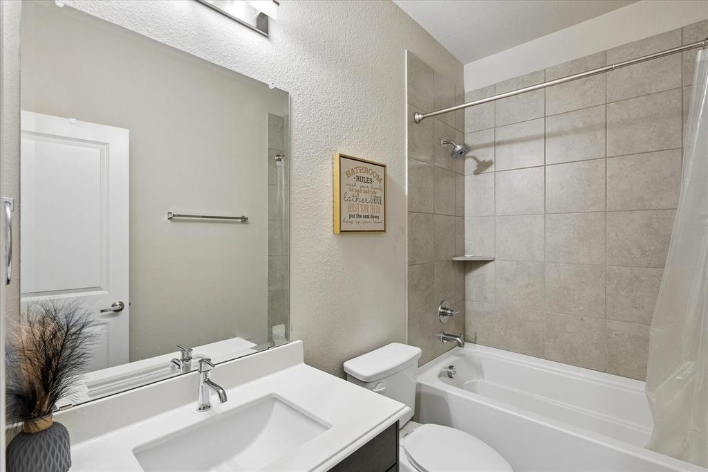 Hulen Hills - Residential