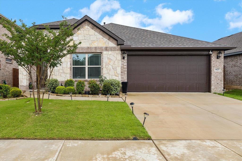 4425 Ridgehurst Lane
