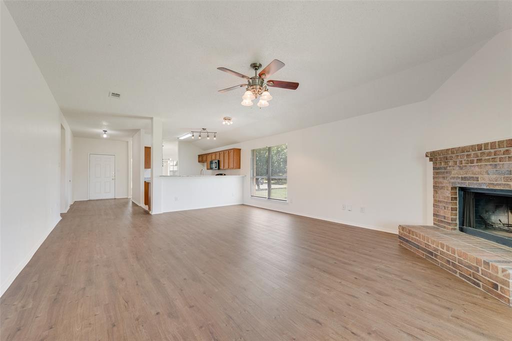1409 Fairfield Drive