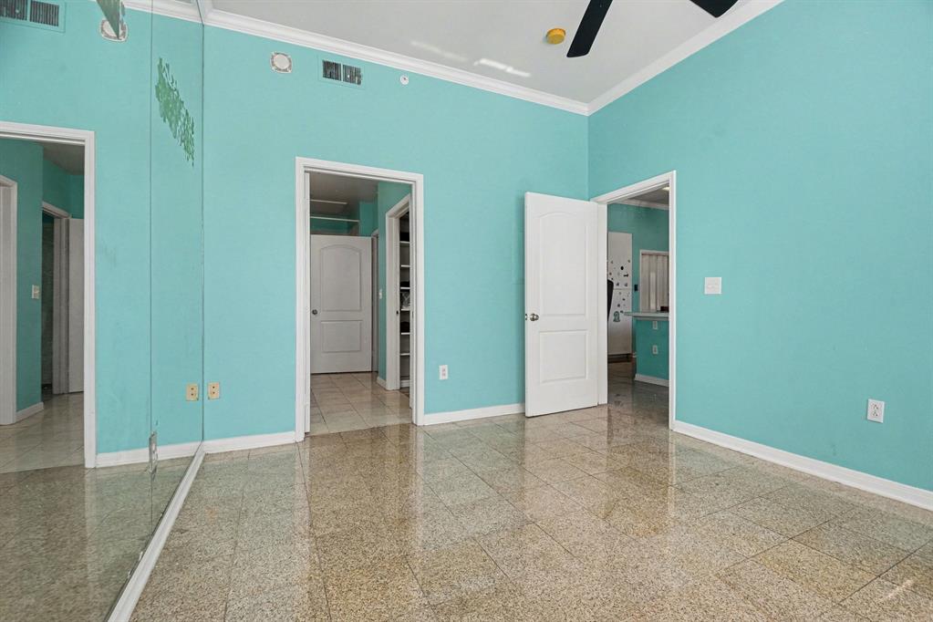 Renaissance On Turtle Creek Condo - Residential