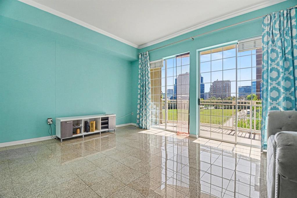 Renaissance On Turtle Creek Condo - Residential