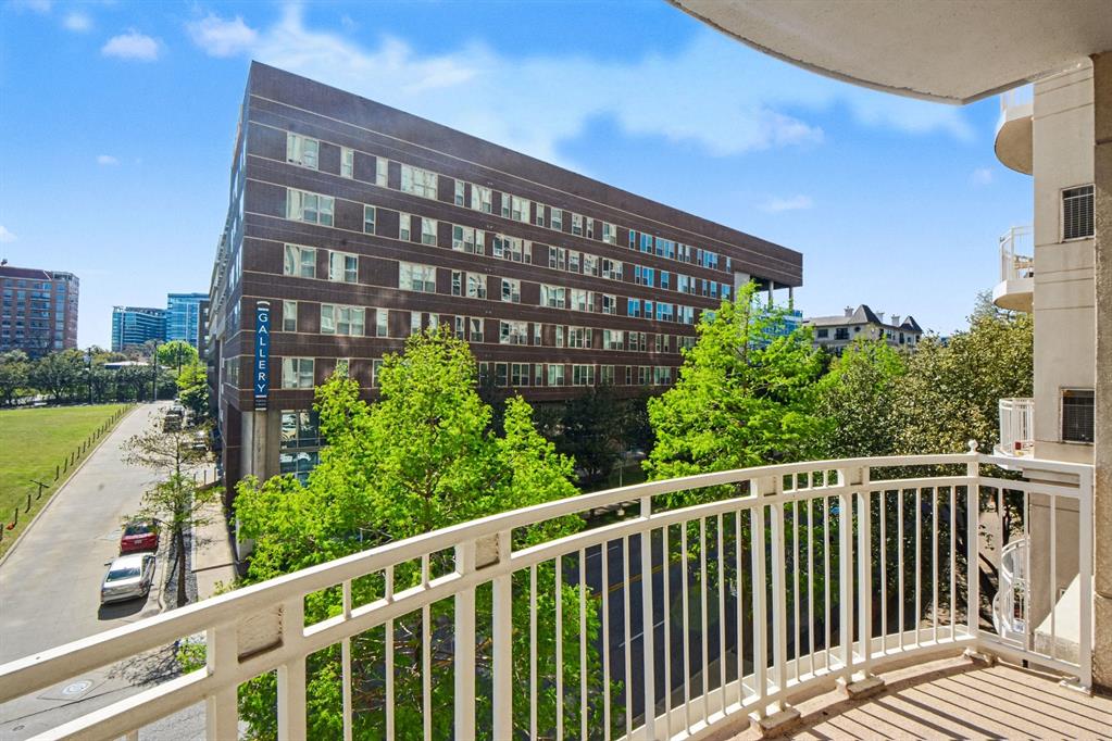 Renaissance On Turtle Creek Condo - Residential