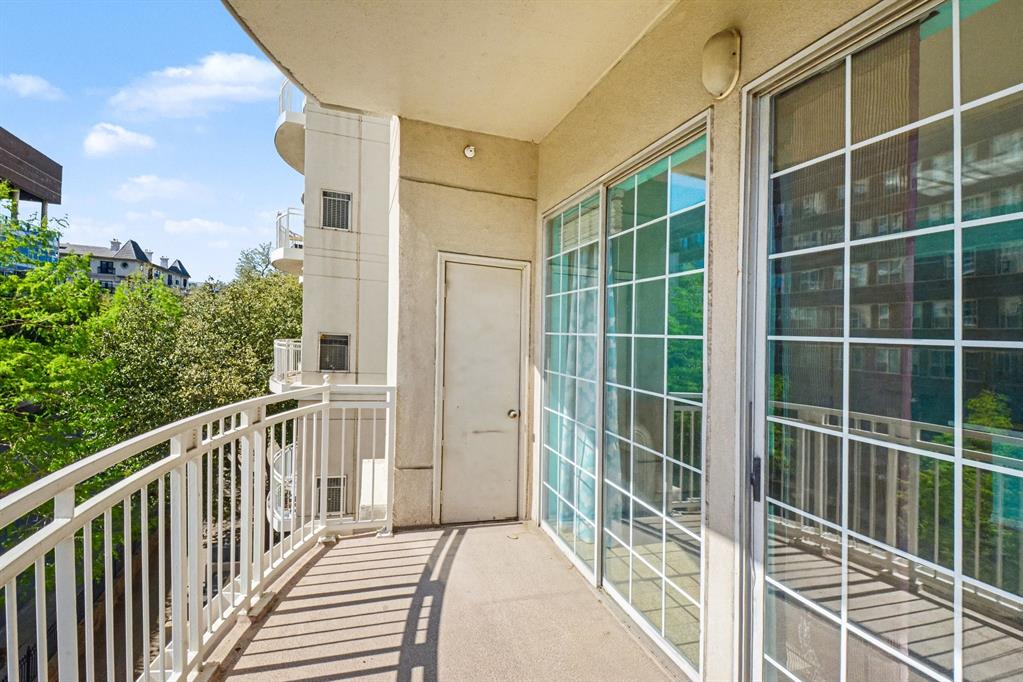 Renaissance On Turtle Creek Condo - Residential