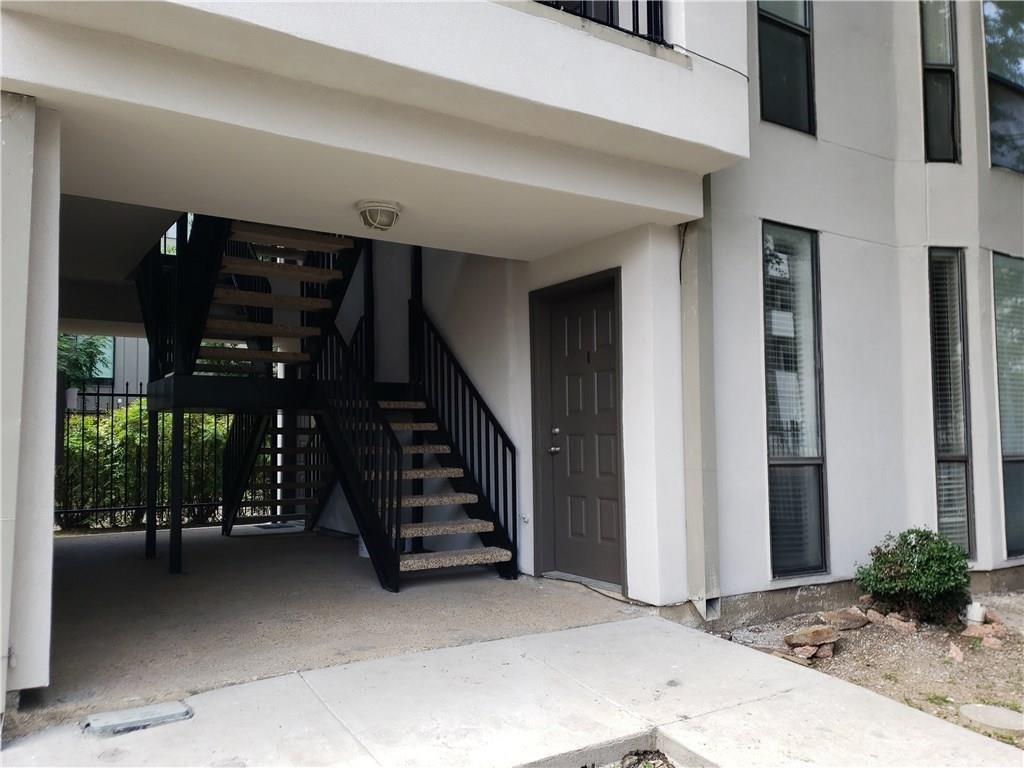 2002 Fitzhugh Condos - Residential Lease