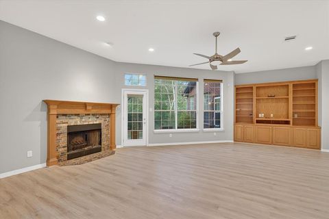 1501 Wyndmere Drive DeSoto TX 75115