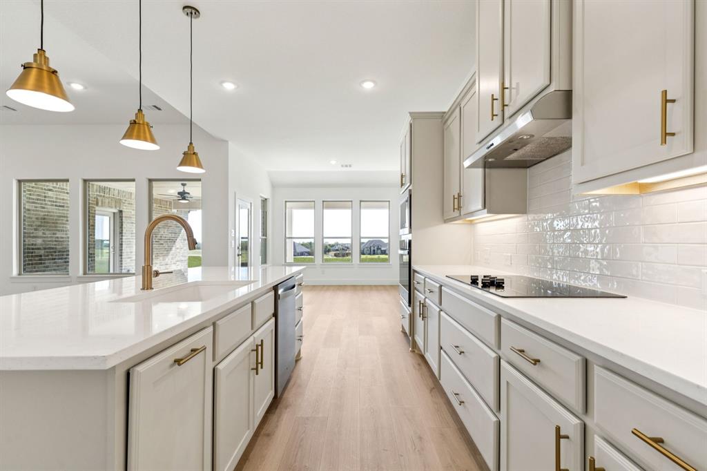 Lakeway Estates - Residential