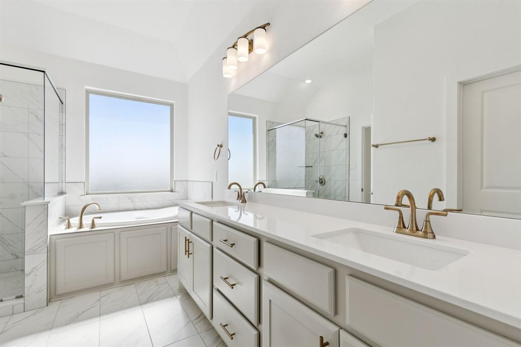 Lakeway Estates - Residential