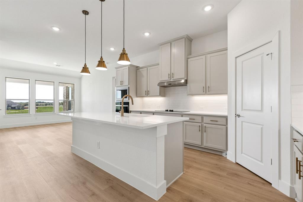 Lakeway Estates - Residential