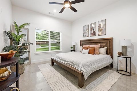 Tiny photo for 1838 S Park Avenue, Denison, TX 75020 (MLS # 21341165)