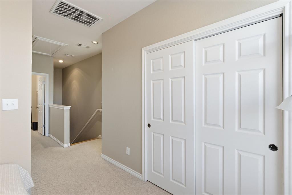 Ridglea Place - Residential