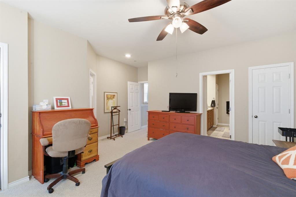 Ridglea Place - Residential