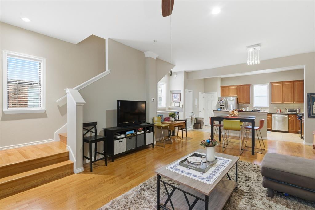 Ridglea Place - Residential