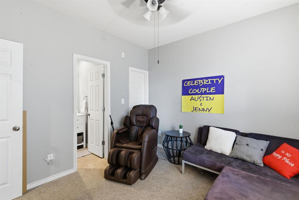 Ridglea Place - Residential