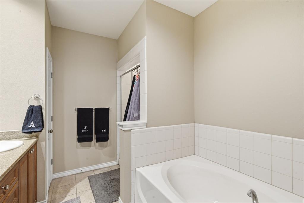 Ridglea Place - Residential