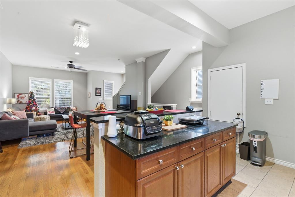 Ridglea Place - Residential