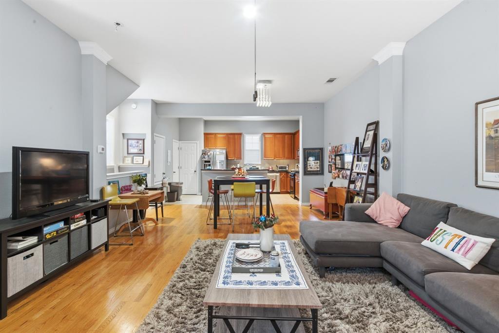 Ridglea Place - Residential