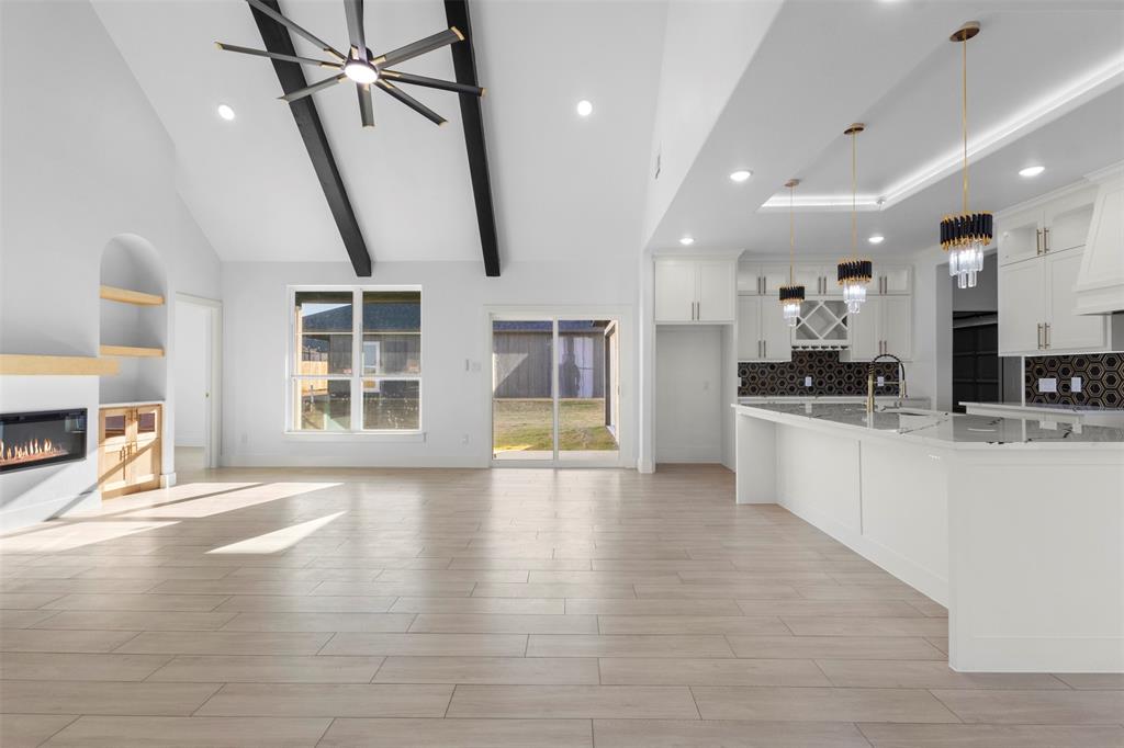 273 Victory Drive