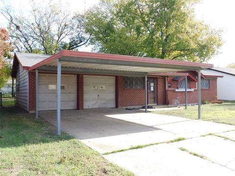 A home in Haltom City