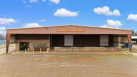 1211 E Coke RD Road Winnsboro TX 75494