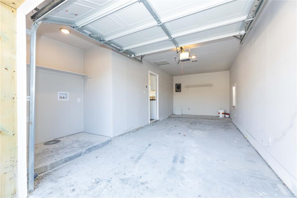 Mckinney East Estates First Sec - Residential Lease