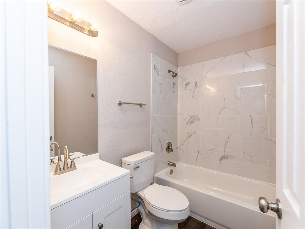 Mckinney East Estates First Sec - Residential Lease