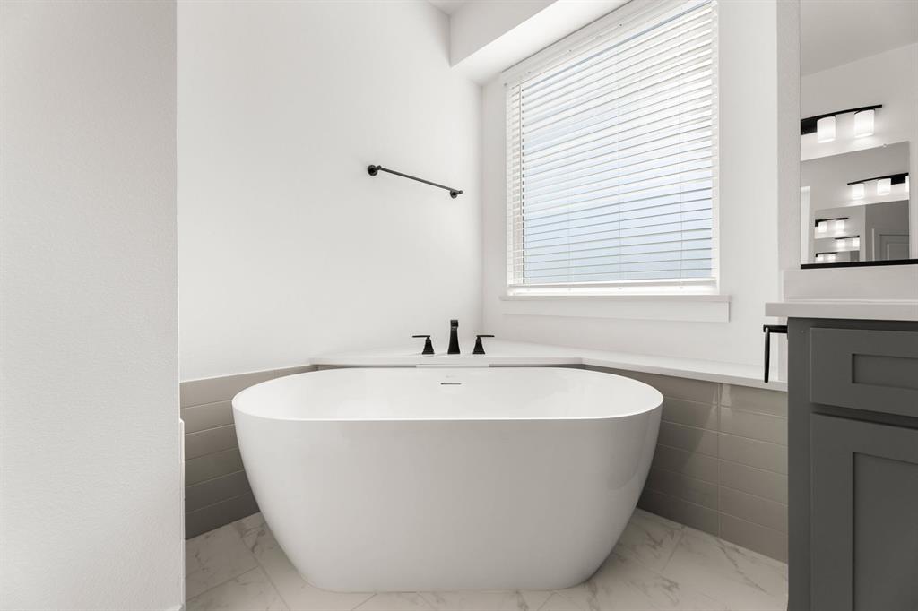 Hidden Lakes Estates - Residential