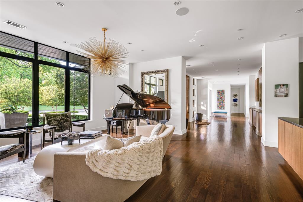 Hockaday Square - Residential