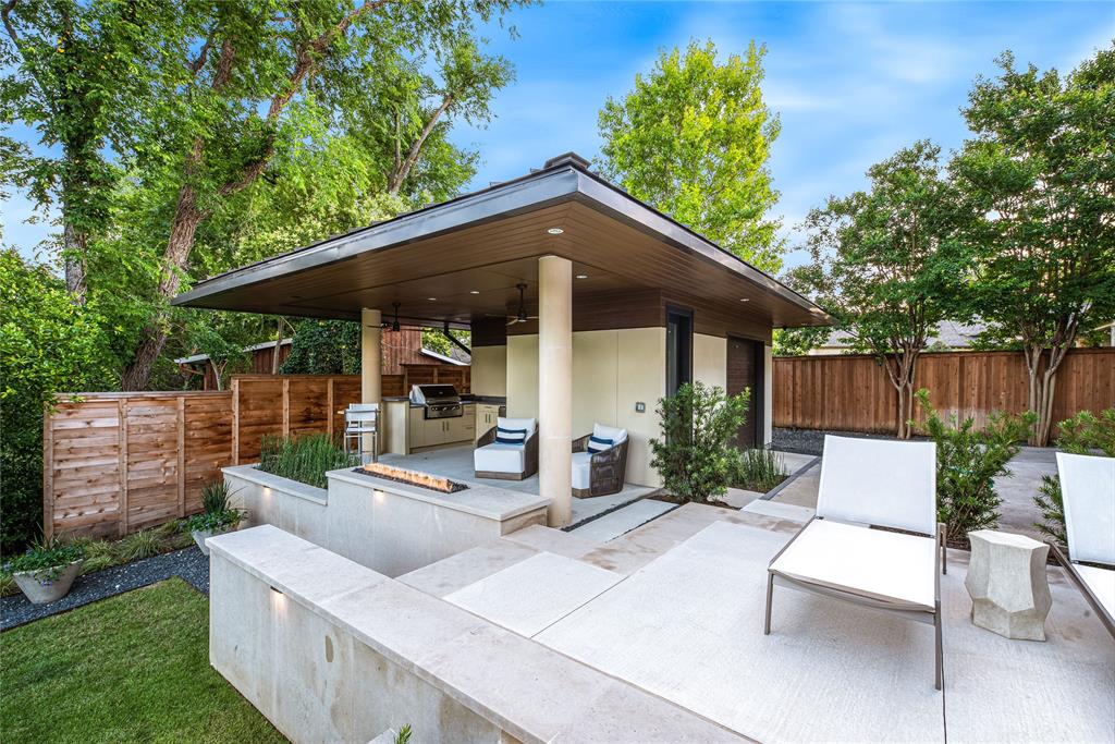 Hockaday Square - Residential