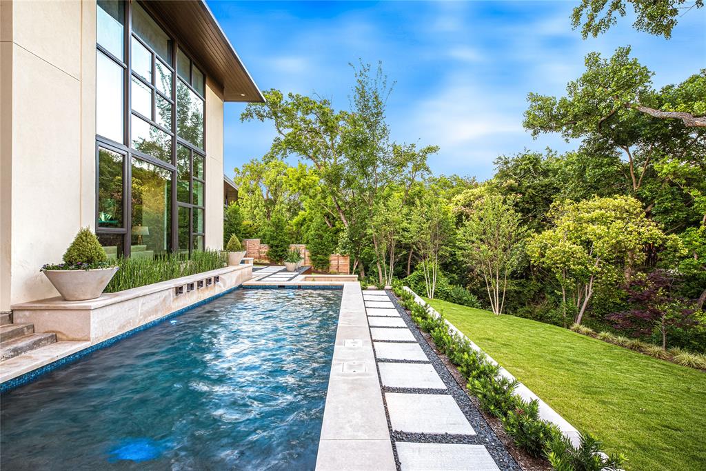 Hockaday Square - Residential