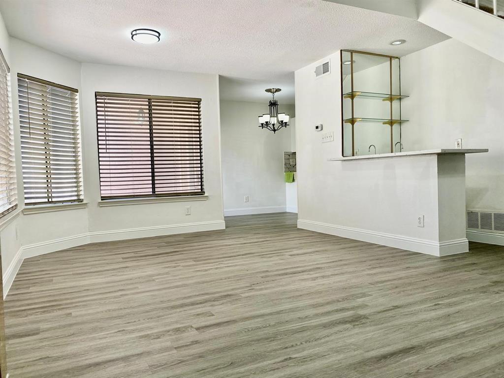 565 Ranch Trail 223